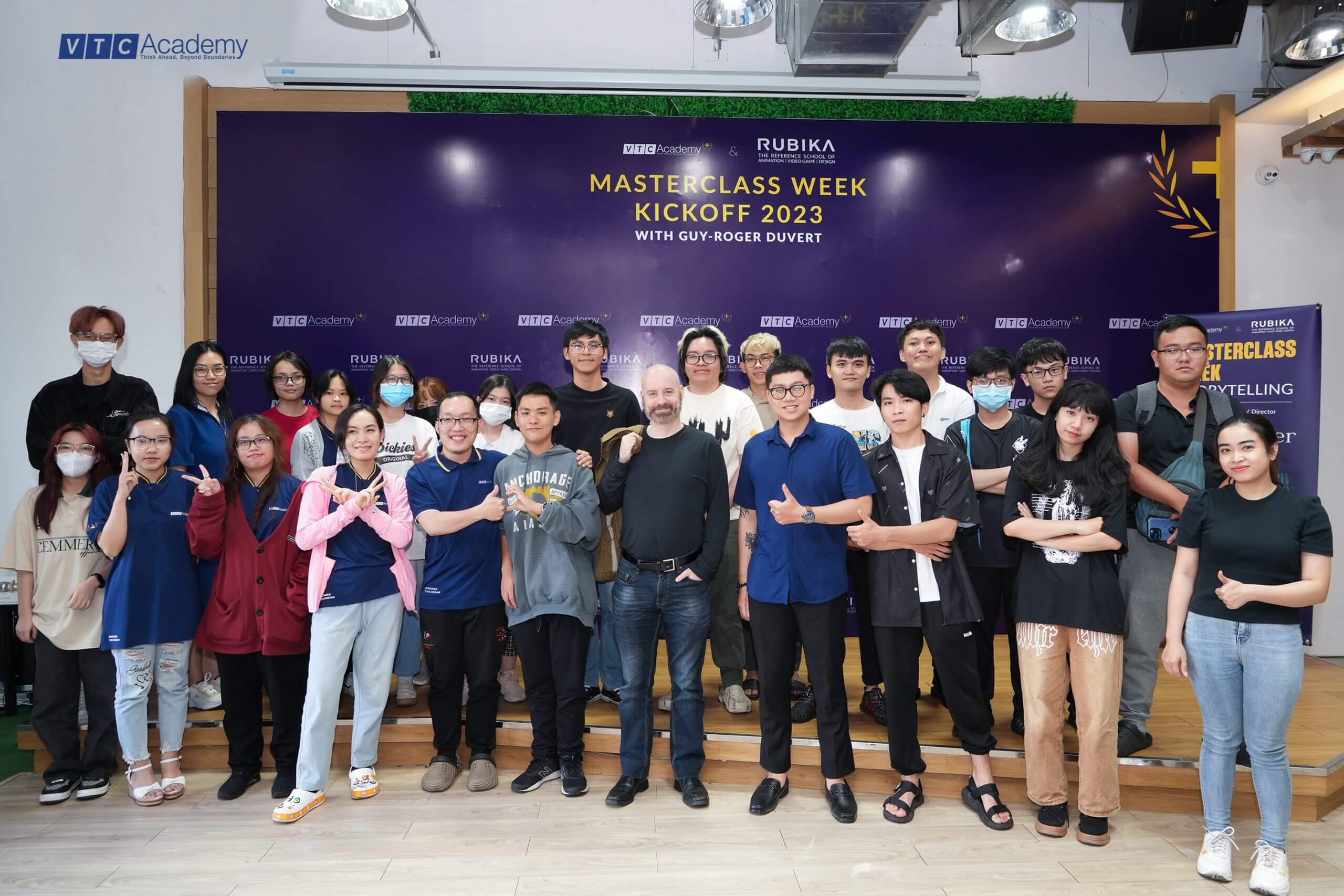 "Upgrade" to build the plot with famous director Guy-Roger Duvert